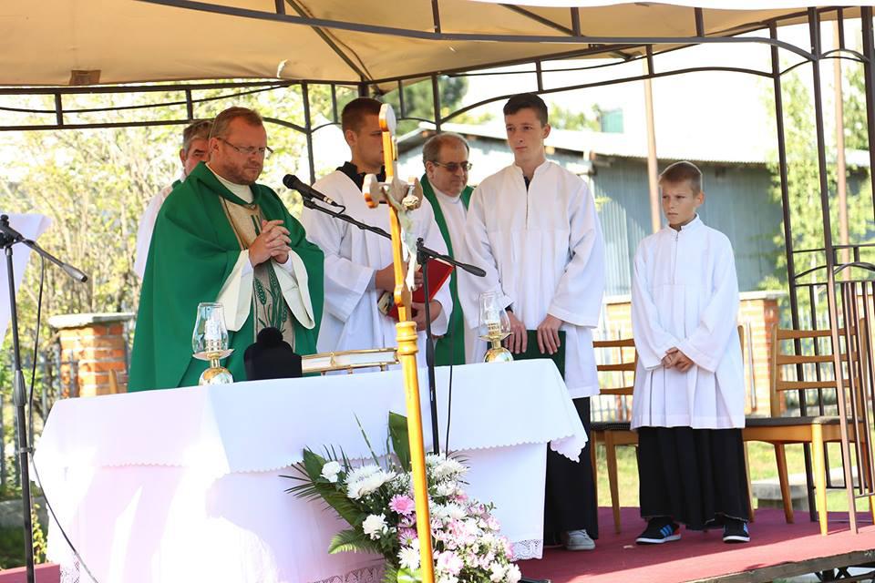 Fotogaléria Odhalenie pamätníka Artura Hubáčeka Harmata a Festival chrámových zborov 2015 (16) Odhalenie pamätníka Artura Hubáčeka Harmata a Festival chrámových zborov 2015