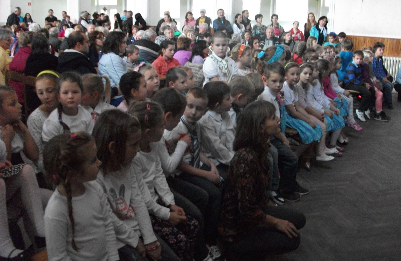 Fotogaléria Posedenie pri príležitosti Mesiaca úcty k starším (9) Posedenie pri príležitosti Mesiaca úcty k starším